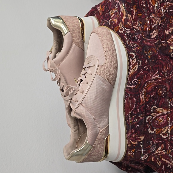 MICHAEL Michael Kors Raina Trainer Sneaker - Picture 4 of 10